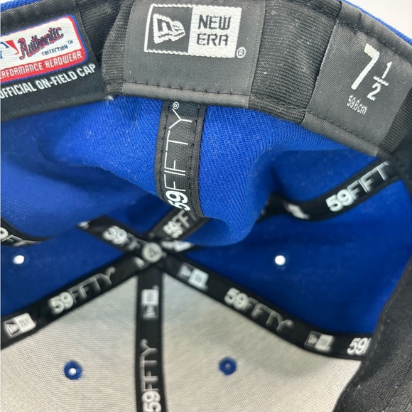 NEW ERA™️ Men's Size 7 1/2 MILWAUKEE BREWERS Official On-Field Cap - Picture 3 of 4